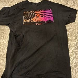 Columbia T-shirt